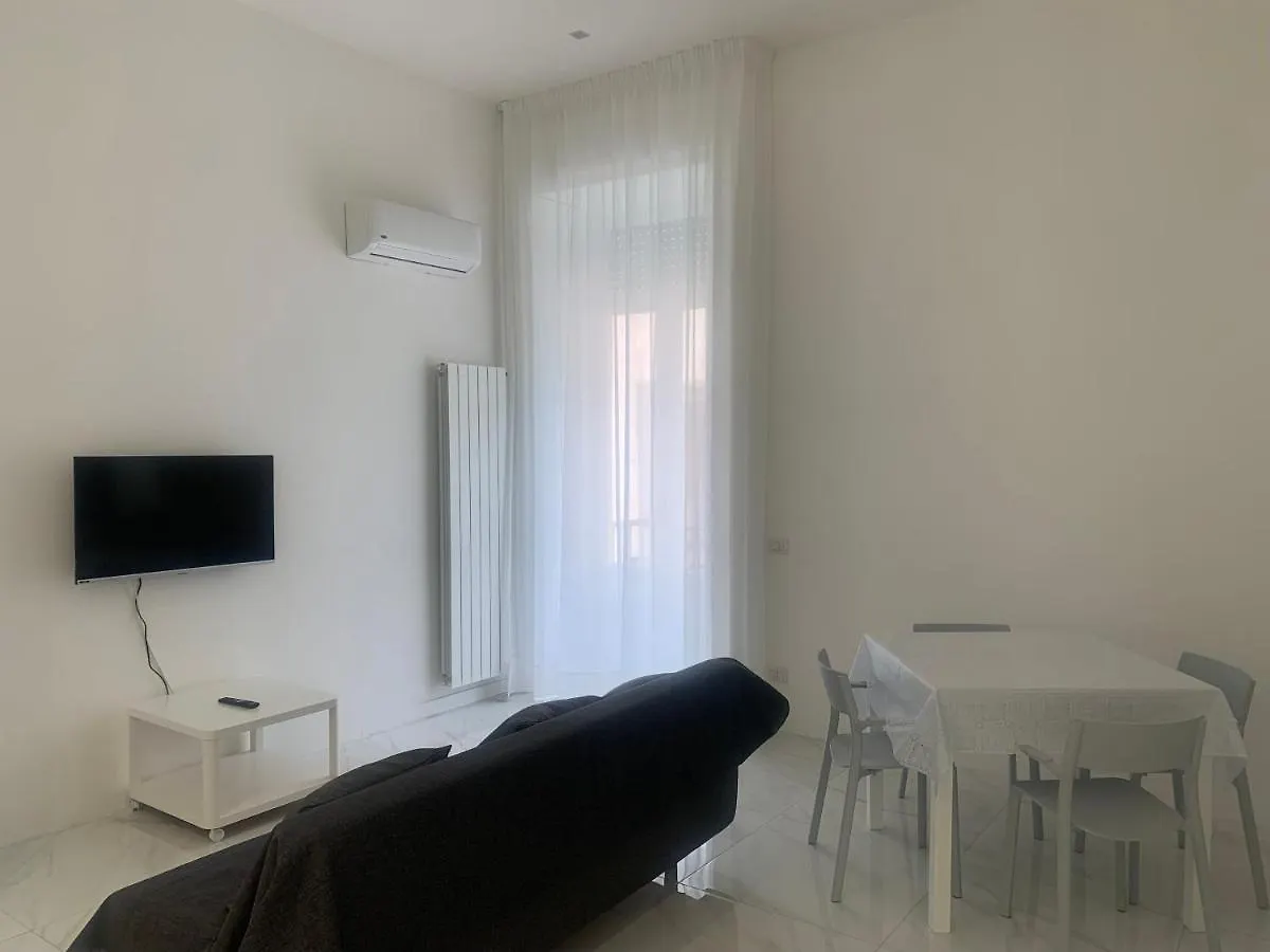 Appartamento Incantevole A Chiaia Naples 0*,  Italy