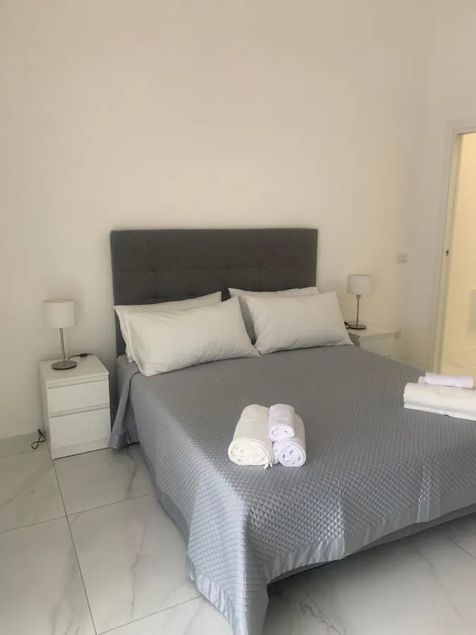 Appartamento Incantevole A Chiaia Naples Holiday home